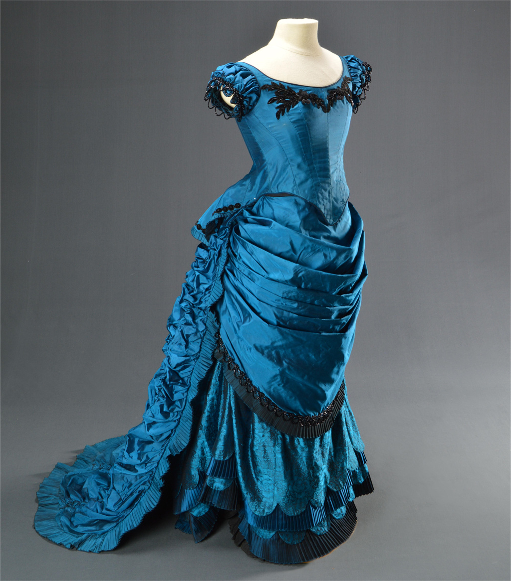 Suknia balowa w stylu wiktoria – Evening Gown recenzja i cena
