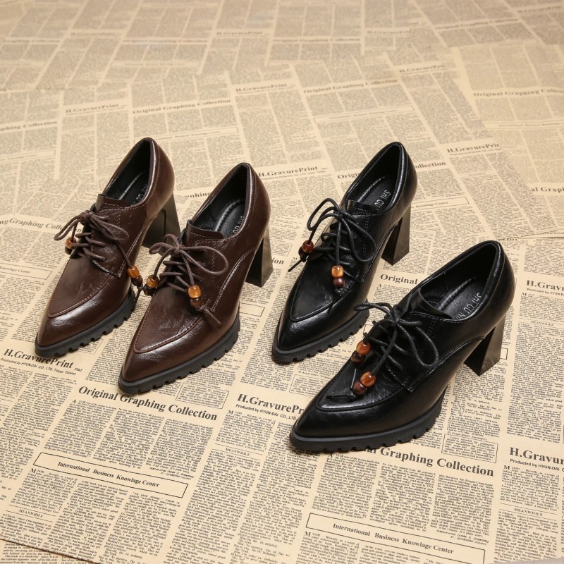 Retro czółenka damskie z paska – Pump Heel Block recenzja i cena